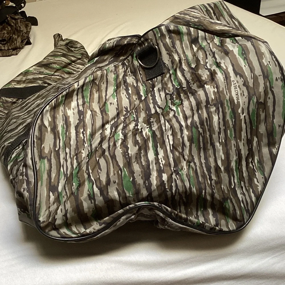 Realtree Green and Brown Camouflage Duffel Bag 36”